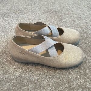 Naturino toddler girl size 10